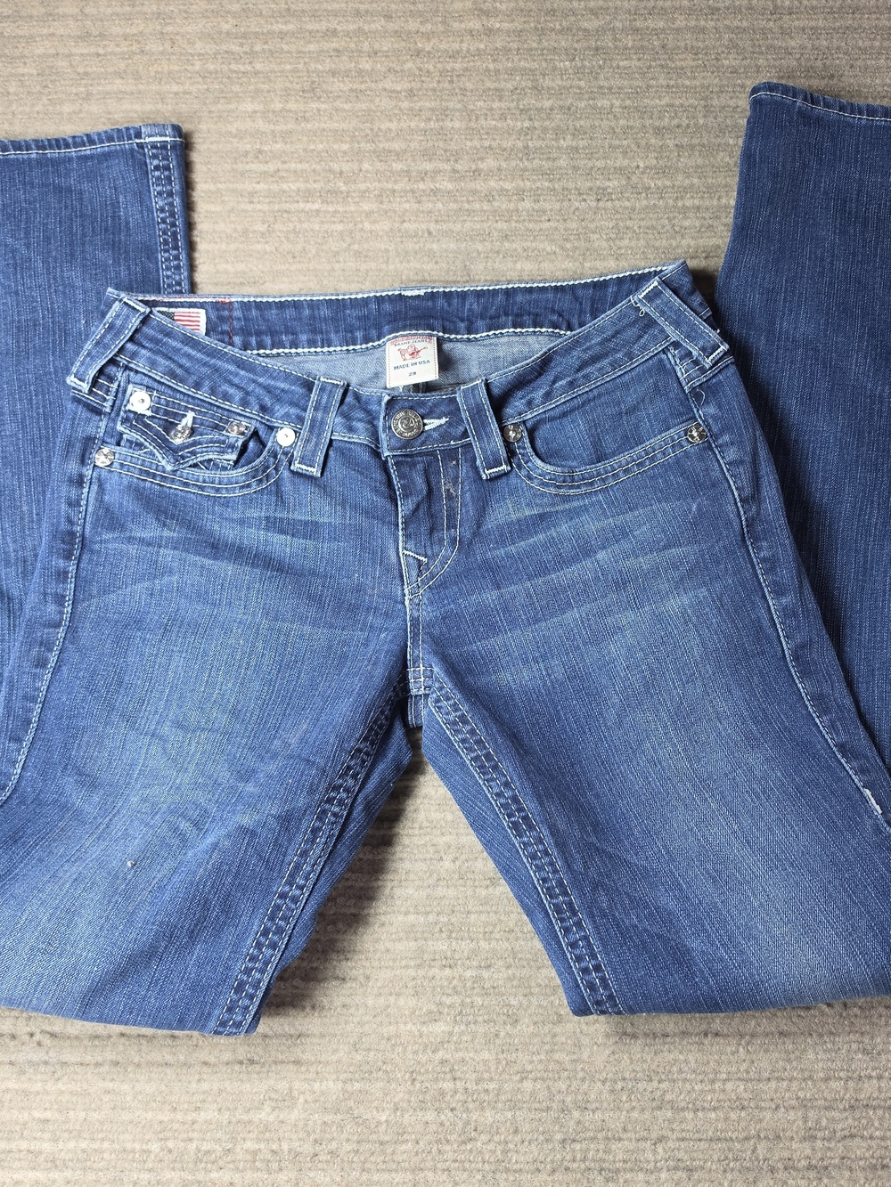 True Religion USA White Stitched Women’s Jeans 29x32